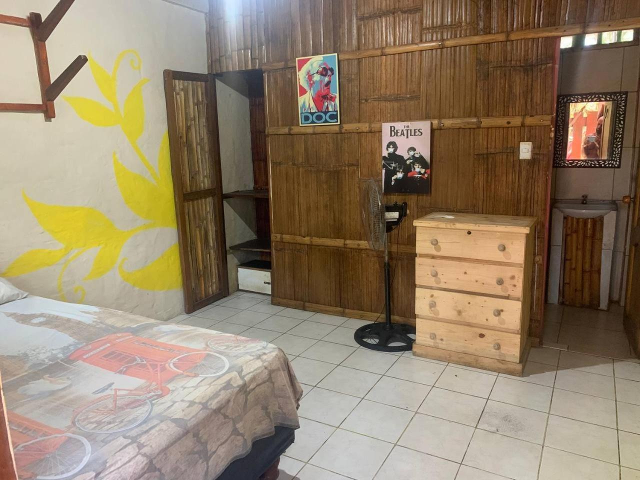 Hostal Mamacucha Montanita Ngoại thất bức ảnh