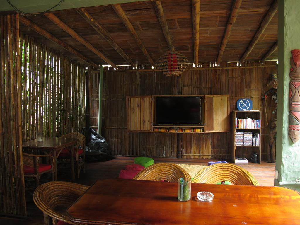 Hostal Mamacucha Montanita Ngoại thất bức ảnh